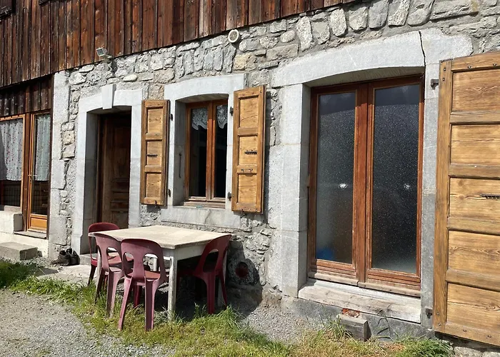 Location Le Ruan Lägenhet